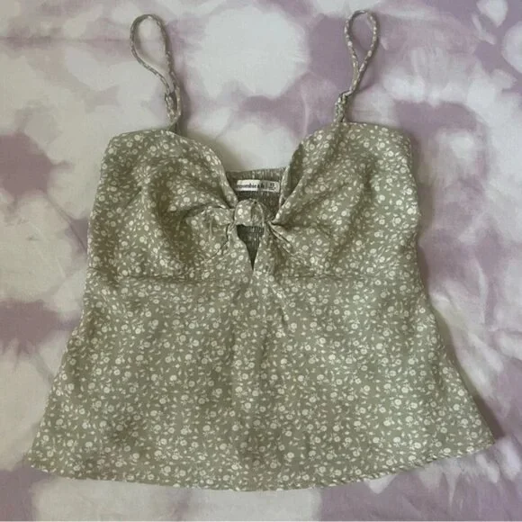 Abercrombie & Finch Floral Crop Tank Top Knot Detailing - Picture 3 of 5